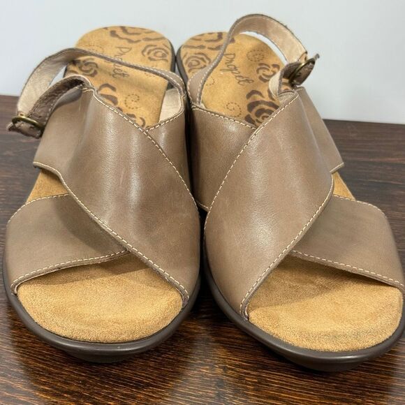 Propet Womens 2” wedge heel khaki leather sandal size 10 - Picture 6 of 8